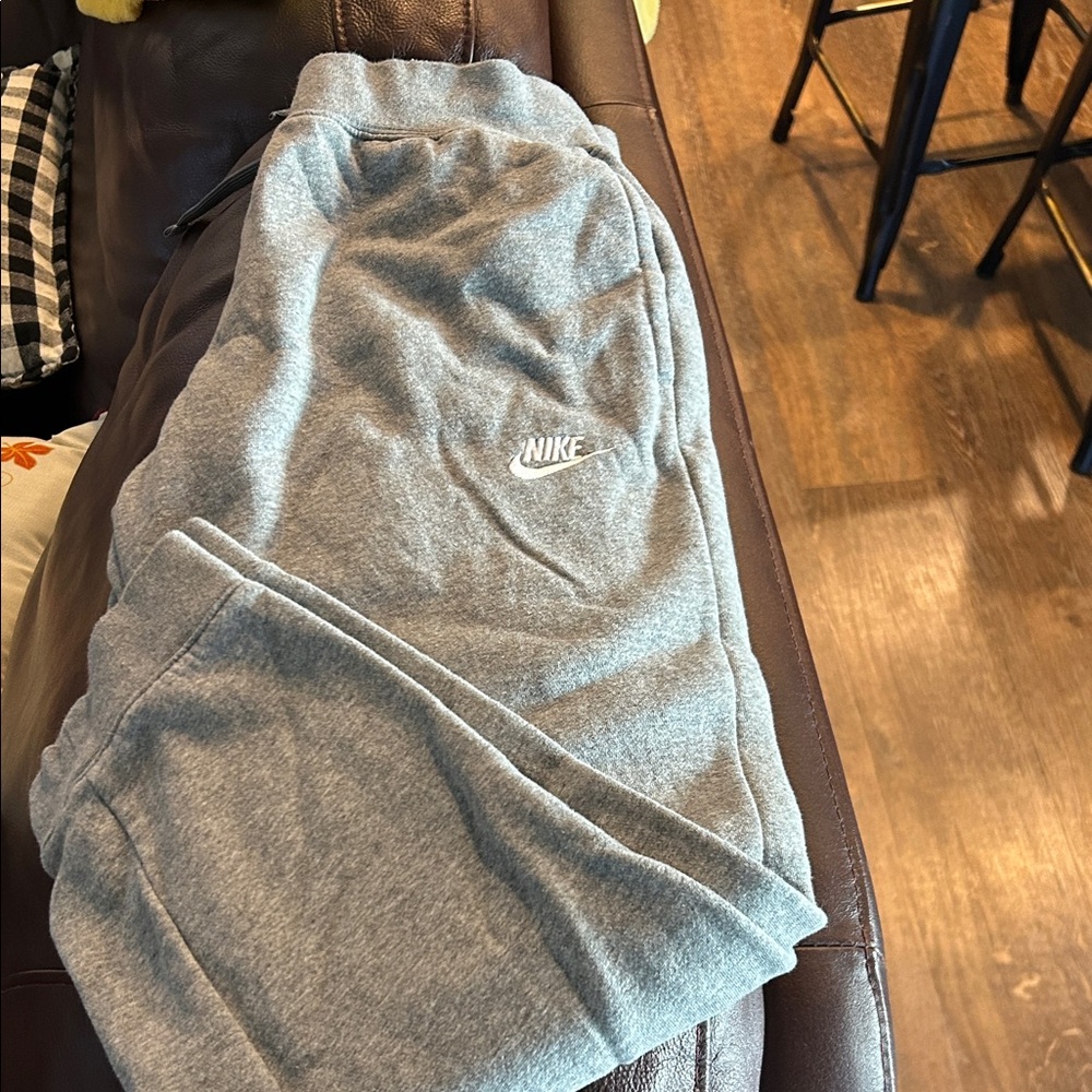Nike Heather Gray Joggers